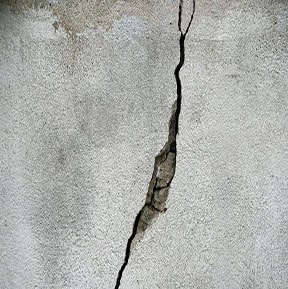 cracking-in-wall-sm.jpg